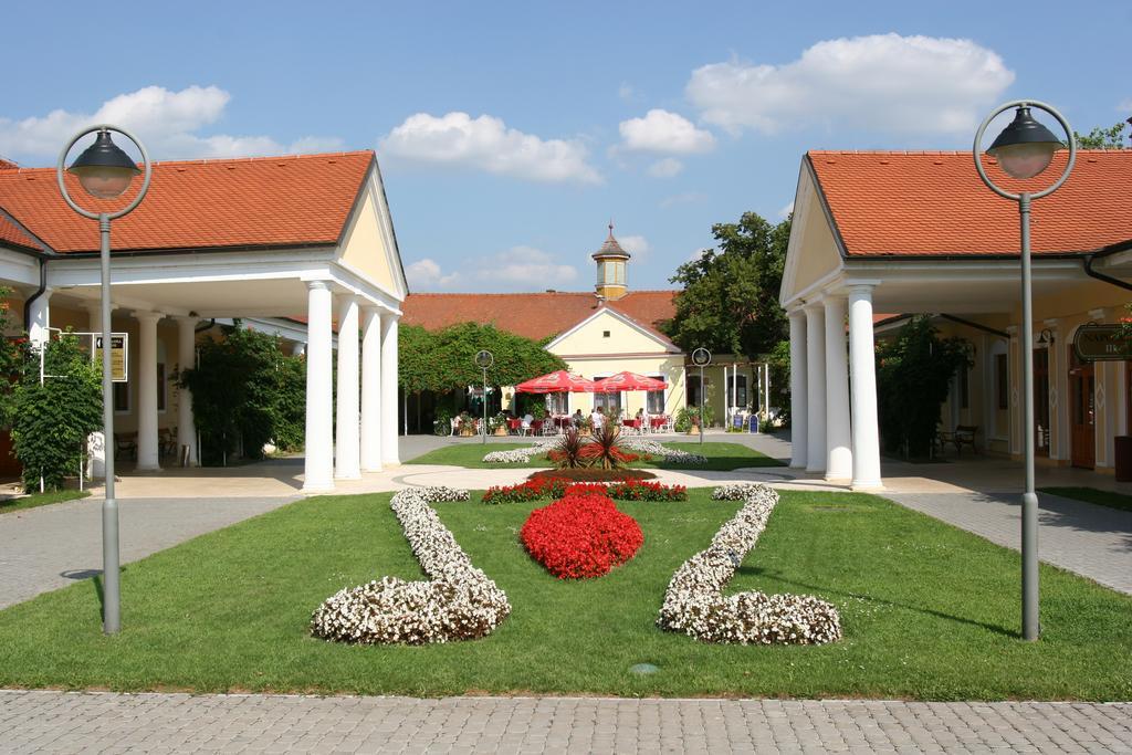 Ensana Vila Trajan Piest'any Exteriér fotografie